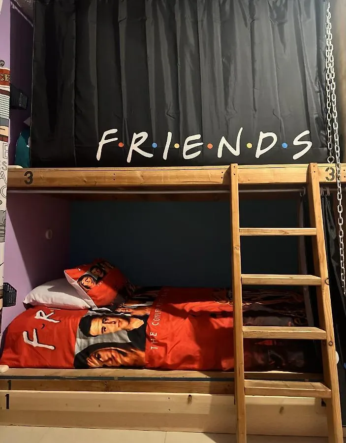 Hostel Dici Coliving Housing The Friends Room Cabo San Lucas Mexico